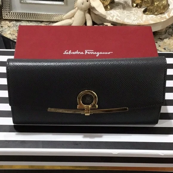 New Salvatore Ferragamo Leather Wallet Stromboli Sand - Picture 1 of 13